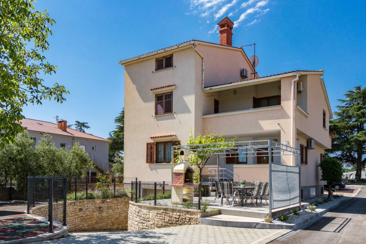Apartment Anton, Fažana Екстериор снимка