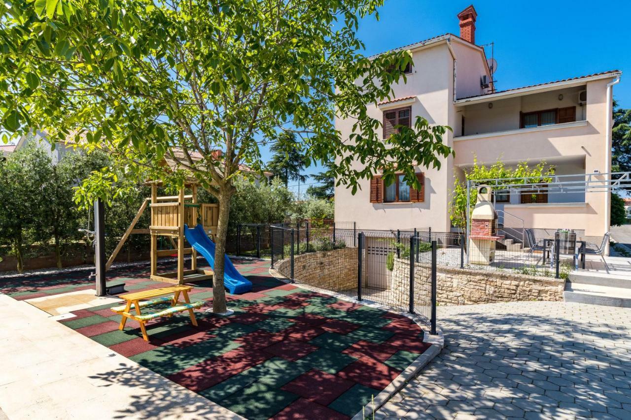 Apartment Anton, Fažana Екстериор снимка